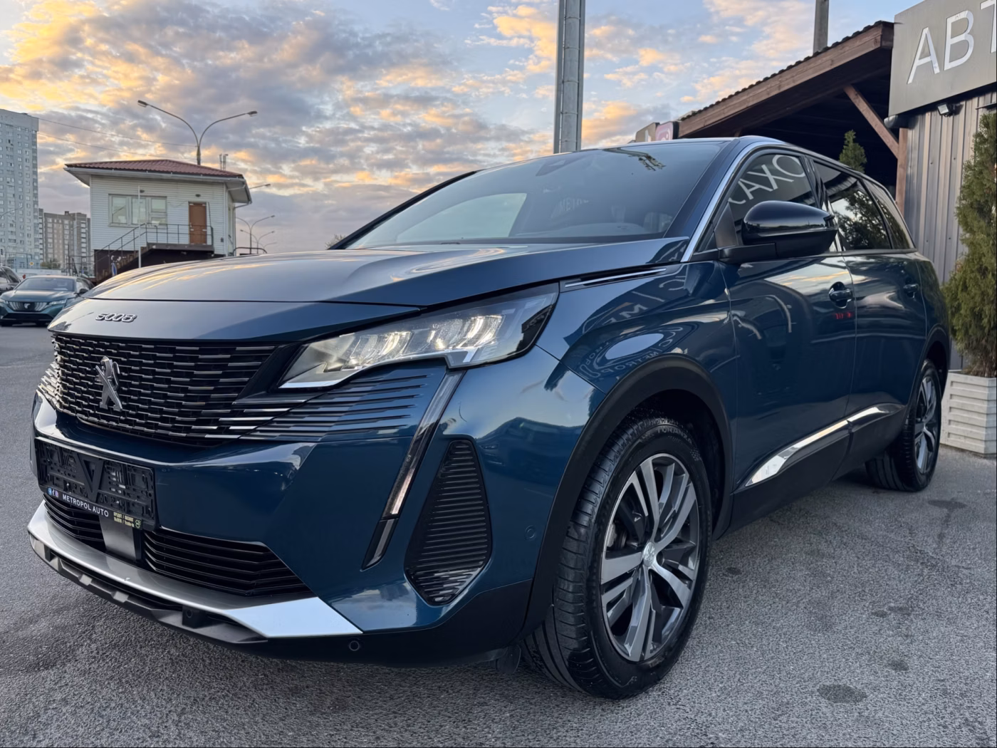 Peugeot 5008 фото 3