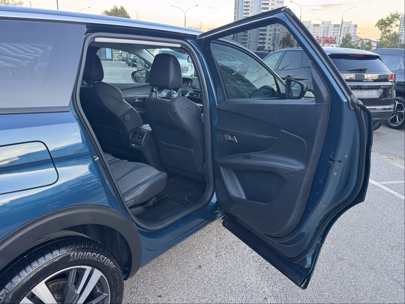 Peugeot 5008 фото 15