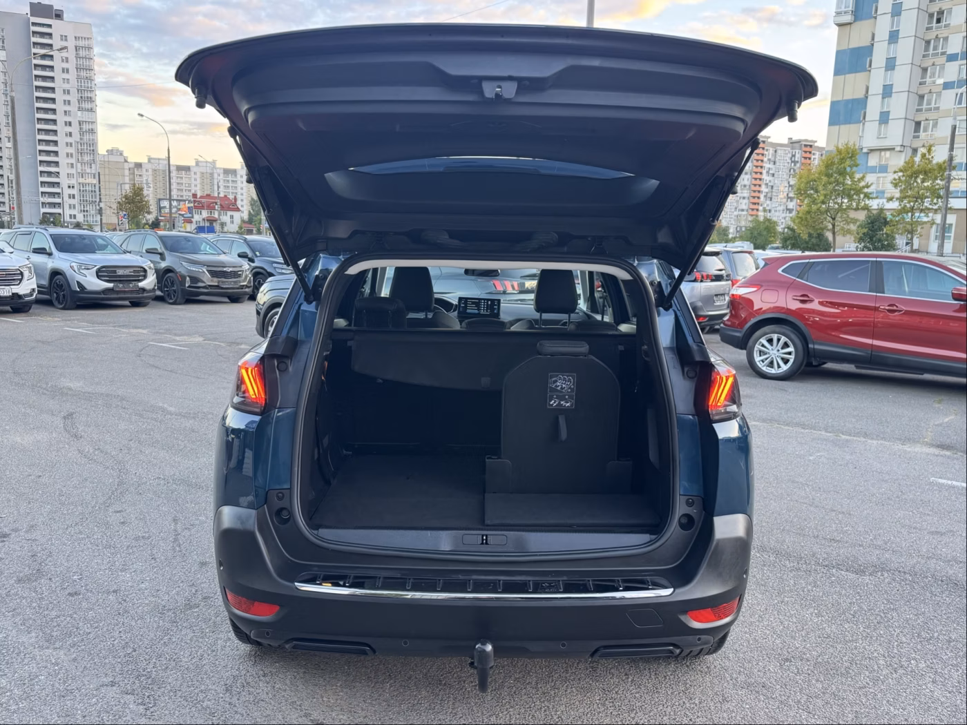 Peugeot 5008 фото 13