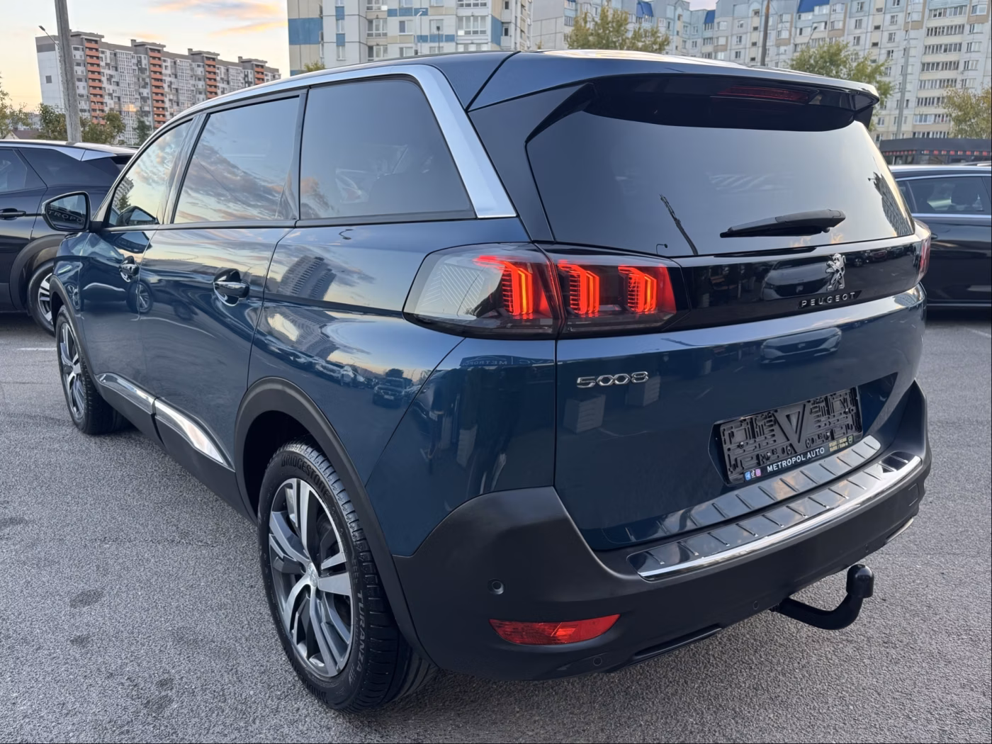 Peugeot 5008 фото 5