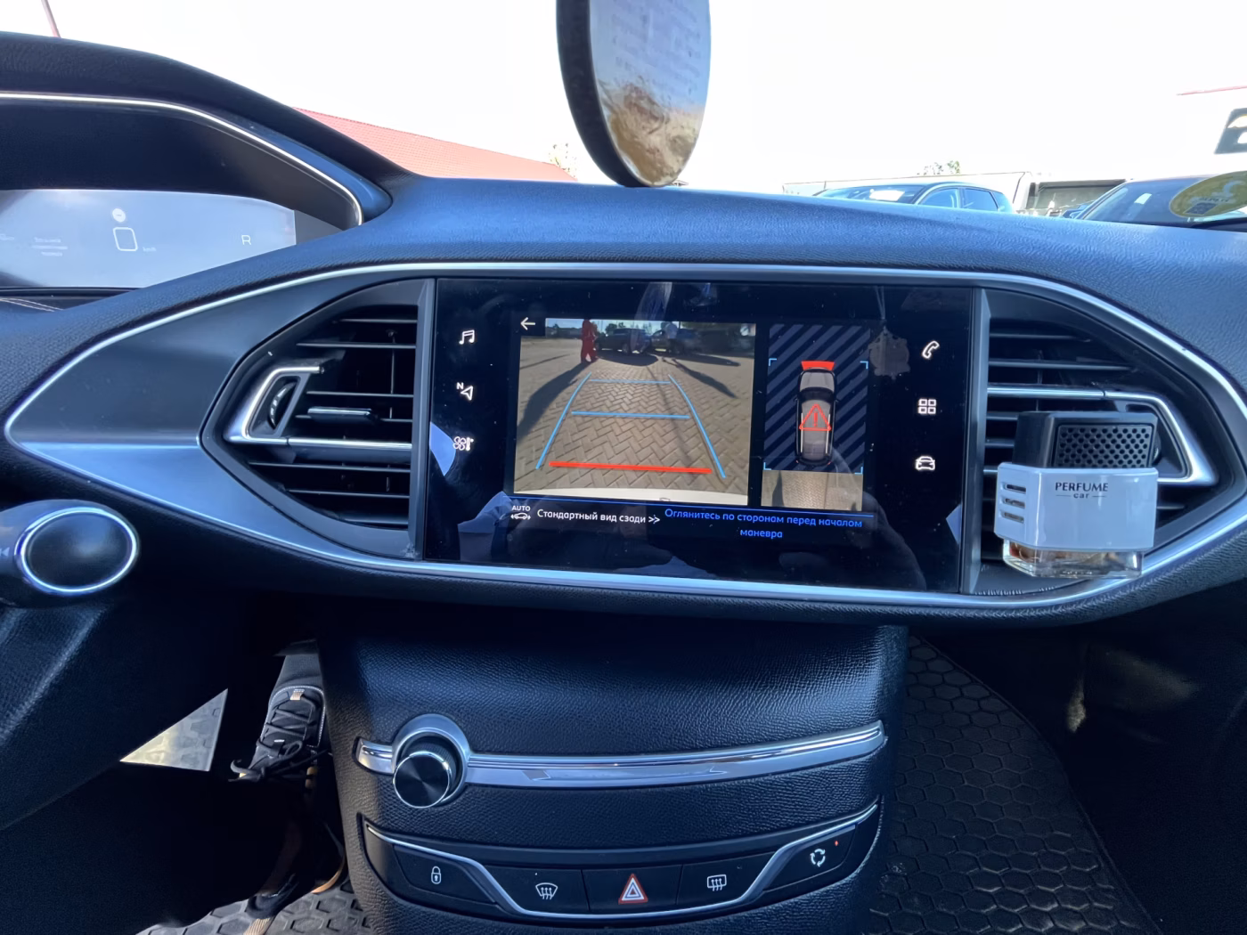 Peugeot 308 фото 19