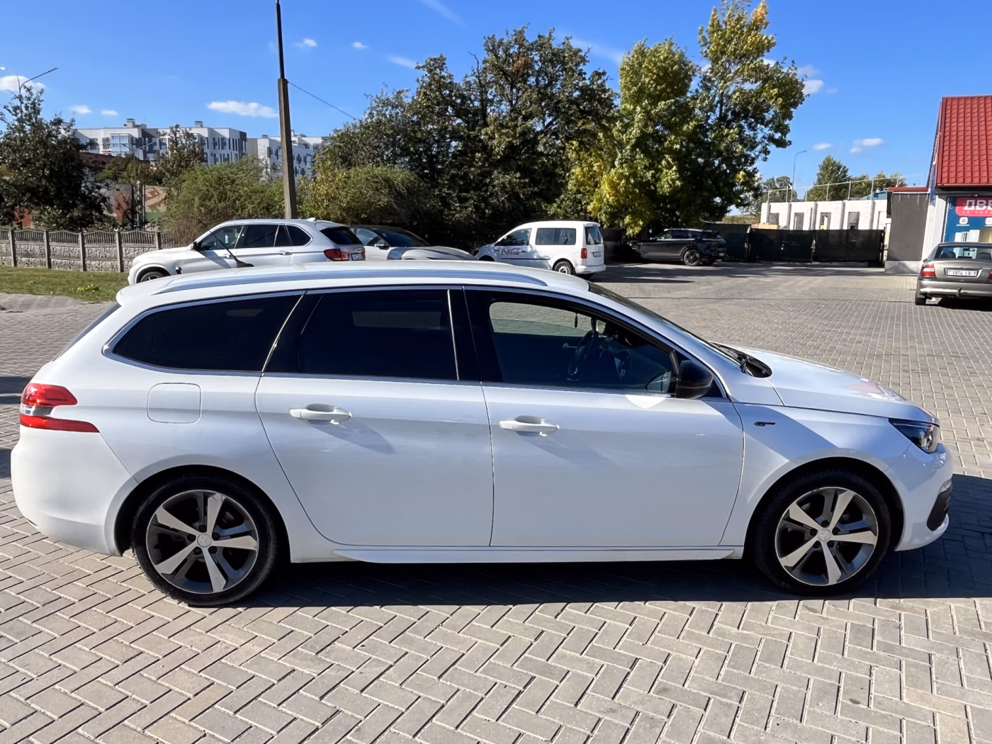 Peugeot 308 фото 7
