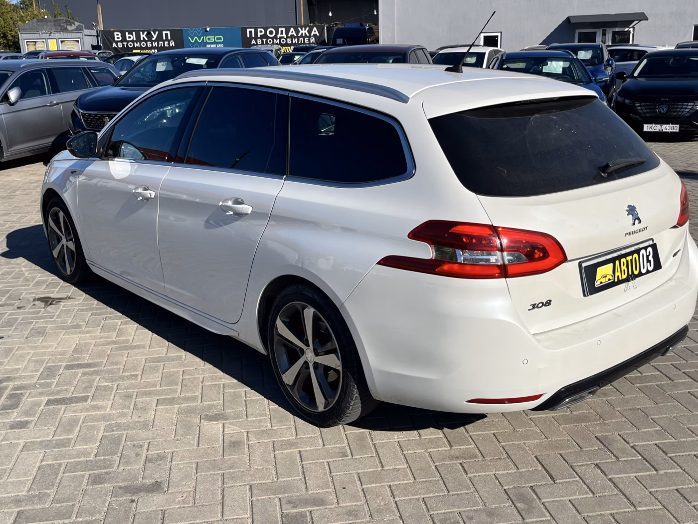 Peugeot 308 фото 9