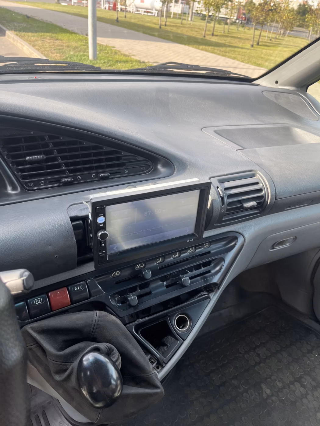 Peugeot 806 фото 12