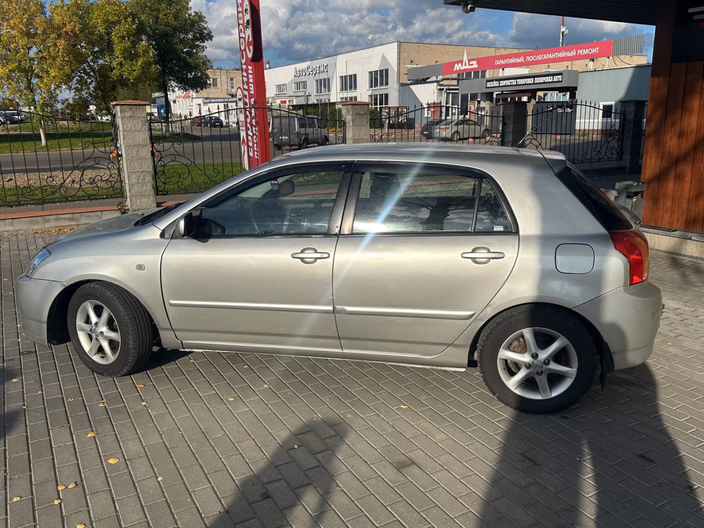 Toyota Corolla фото 8