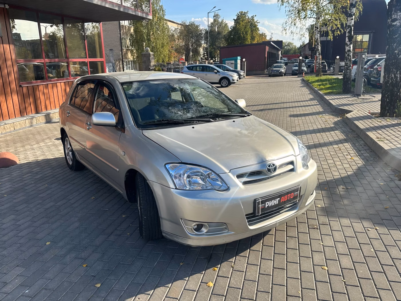 Toyota Corolla фото 3
