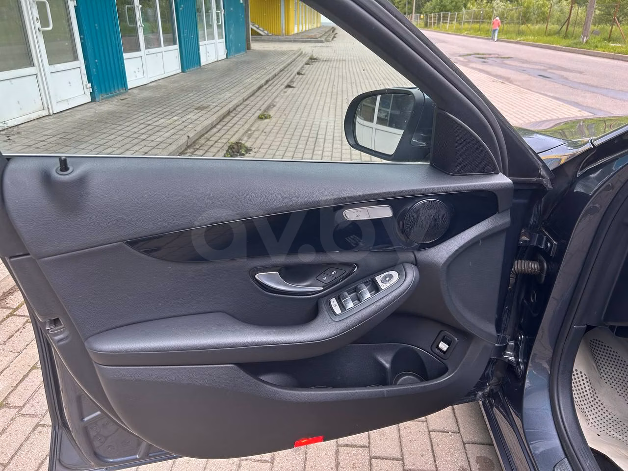 Mercedes-Benz C-Класс фото 10