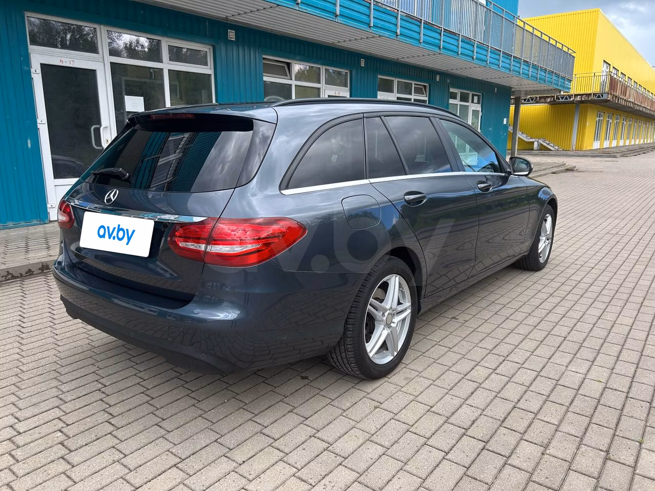 Mercedes-Benz C-Класс фото 7