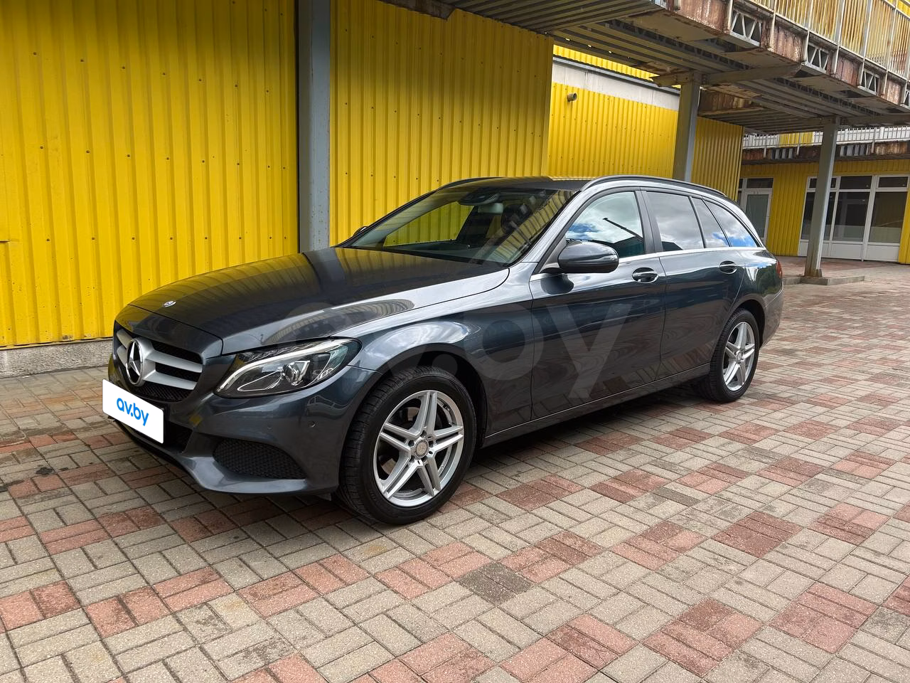 Mercedes-Benz C-Класс фото 2
