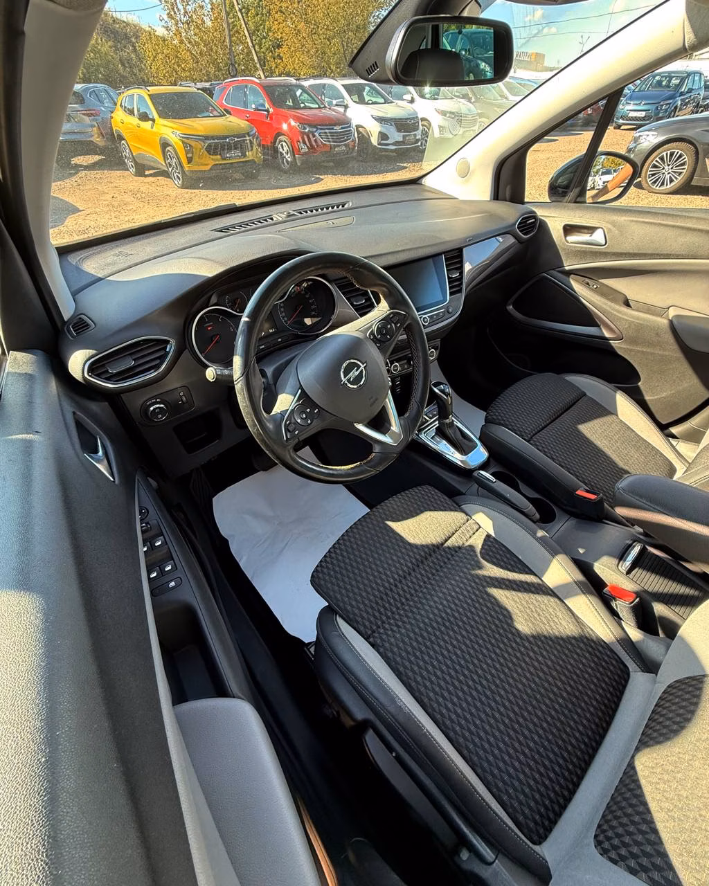Opel Crossland X фото 9