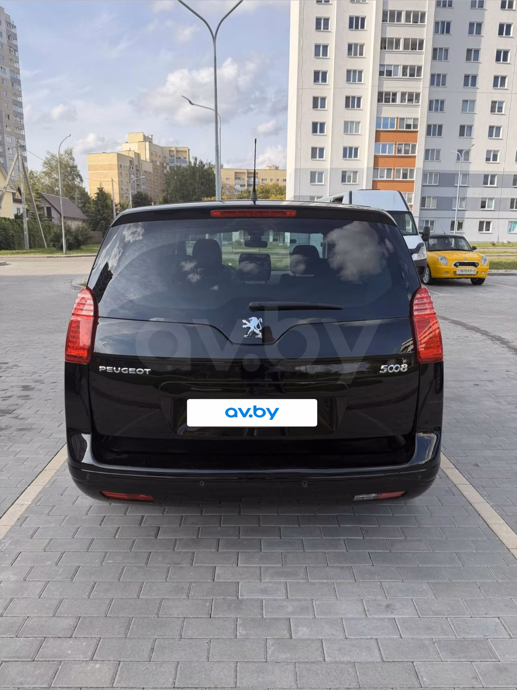 Peugeot 5008 фото 7