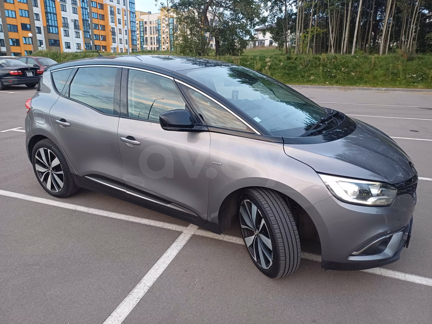 Renault Scenic фото 12