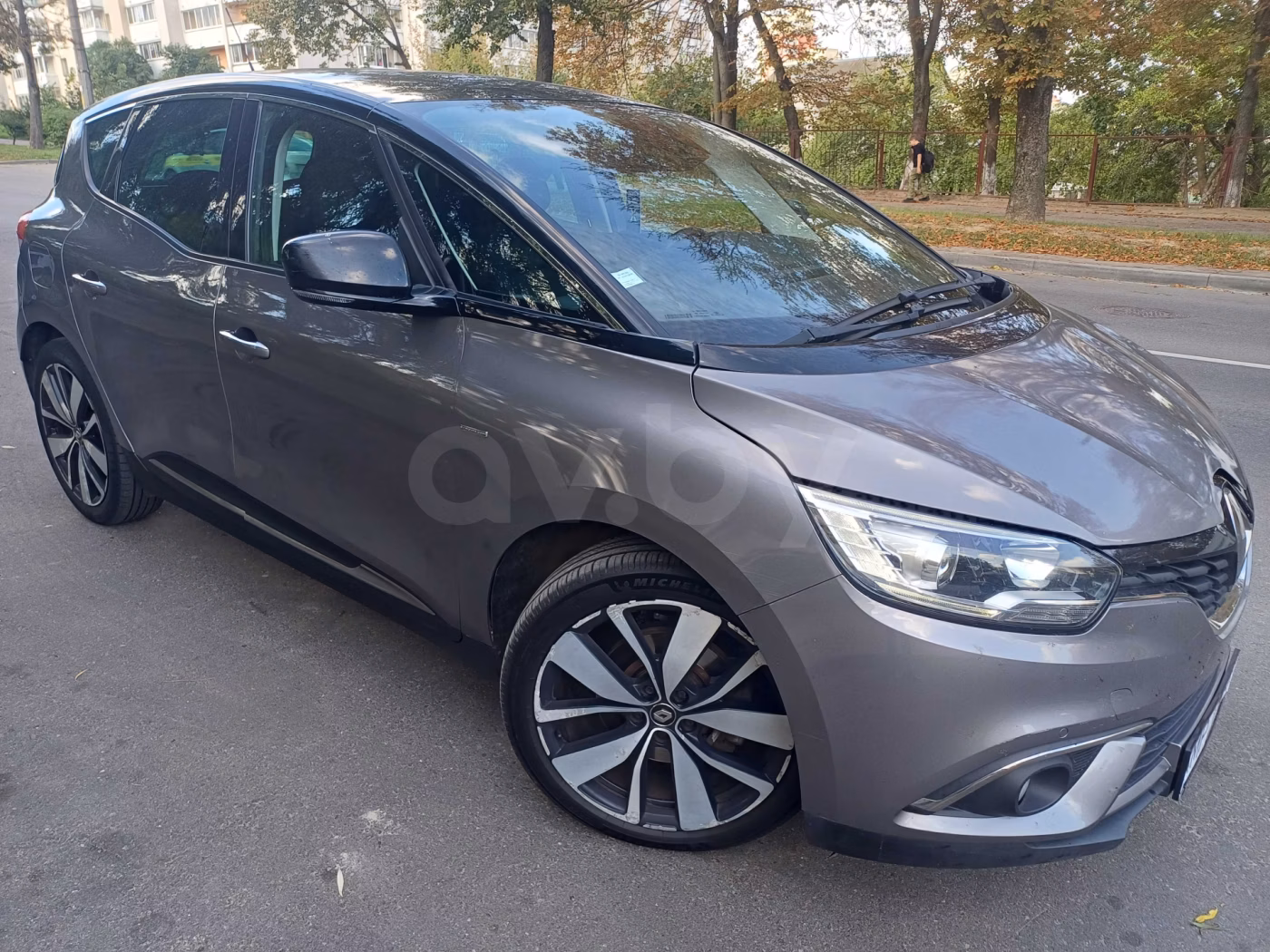 Renault Scenic фото 4