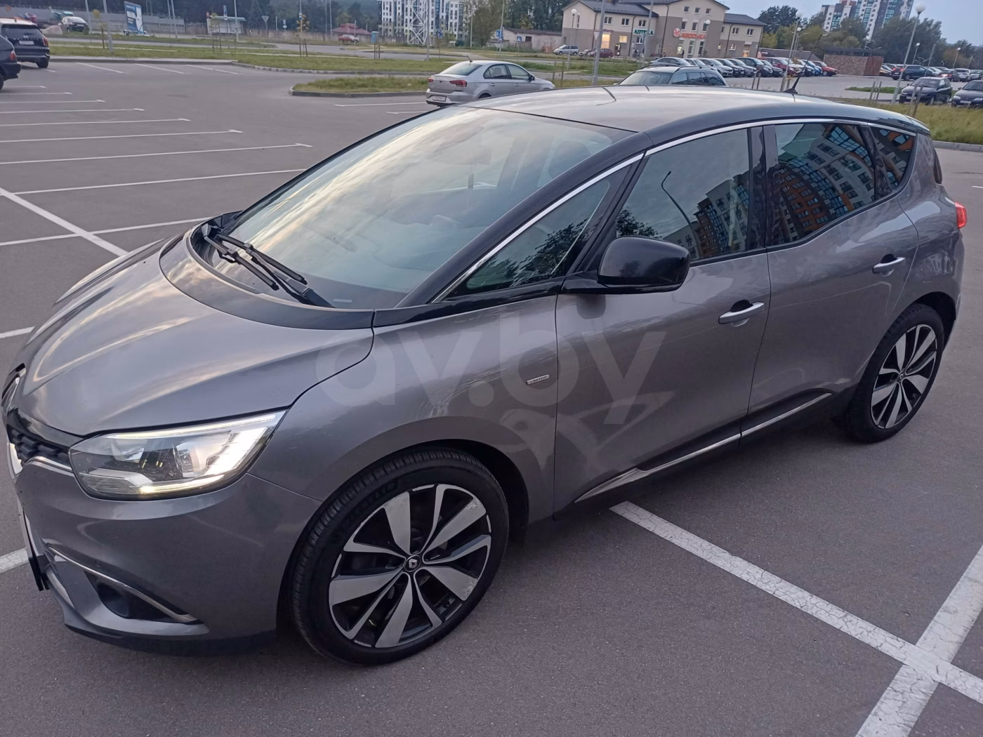 Renault Scenic фото 15