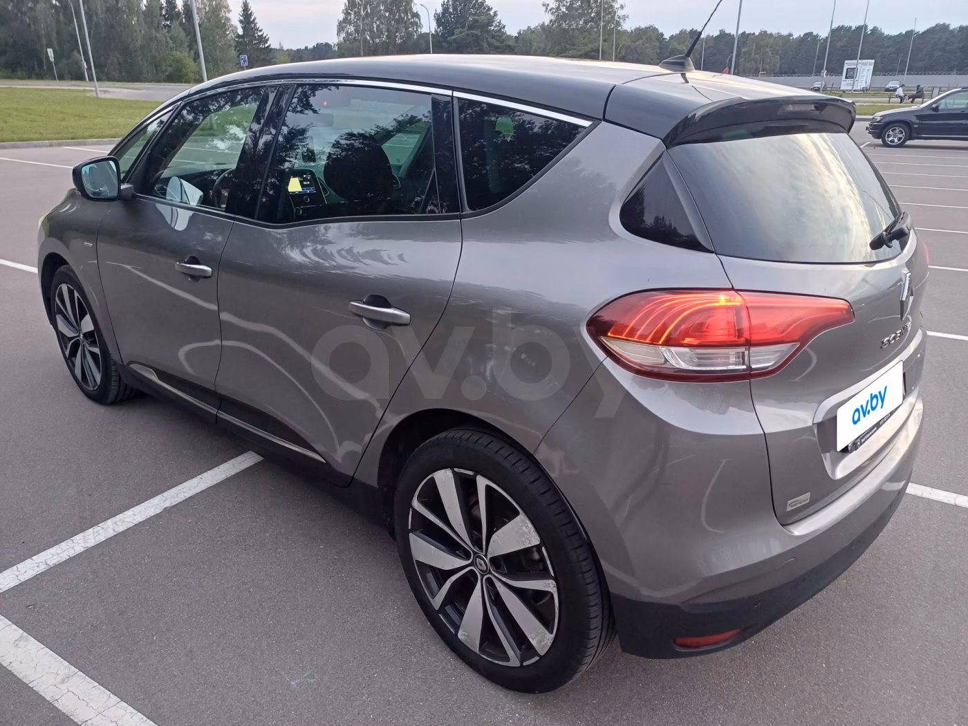 Renault Scenic фото 14