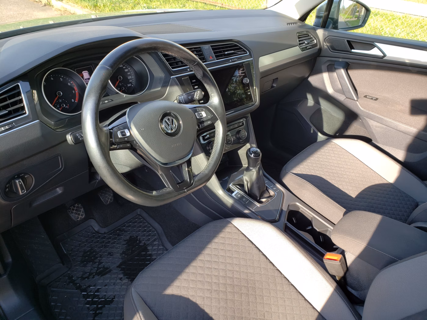 Volkswagen Tiguan фото 9