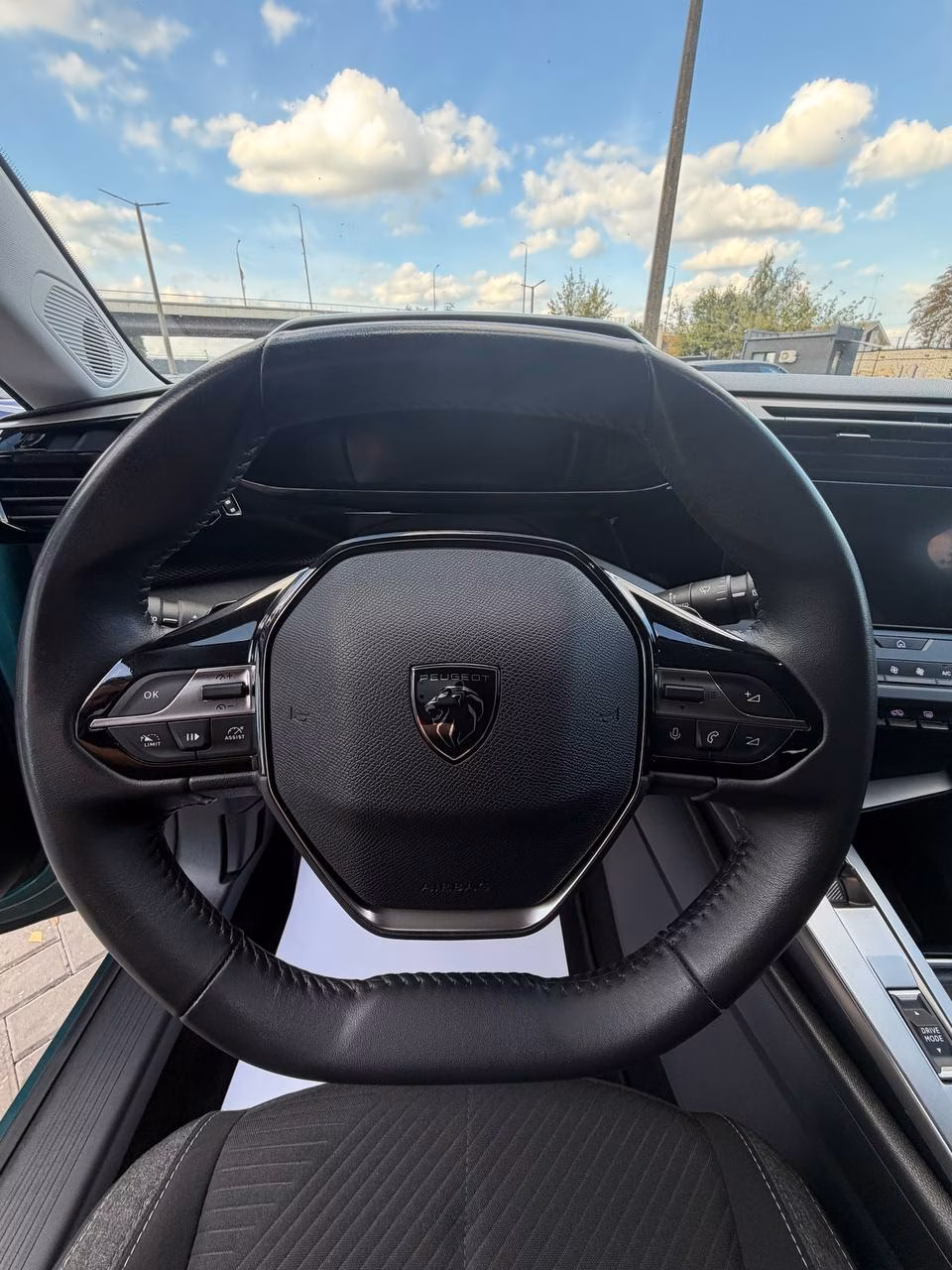 Peugeot 308 фото 14