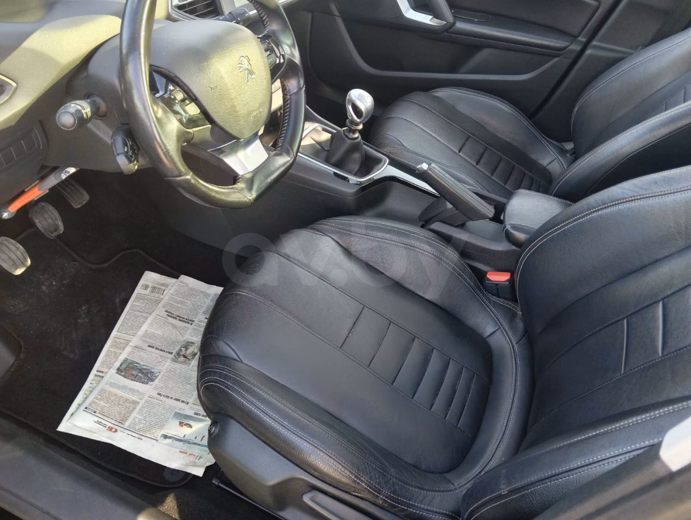 Peugeot 308 фото 9
