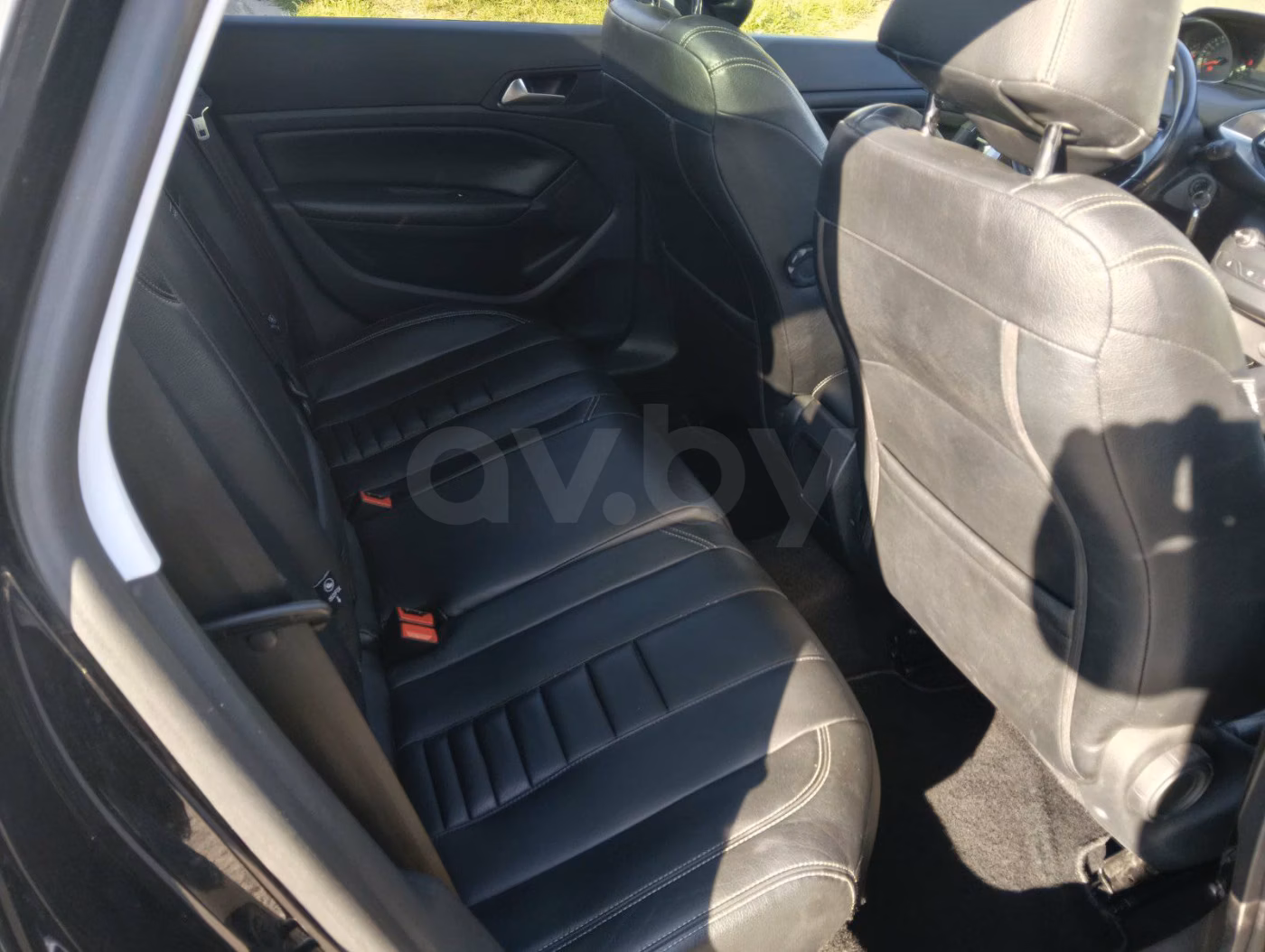 Peugeot 308 фото 10
