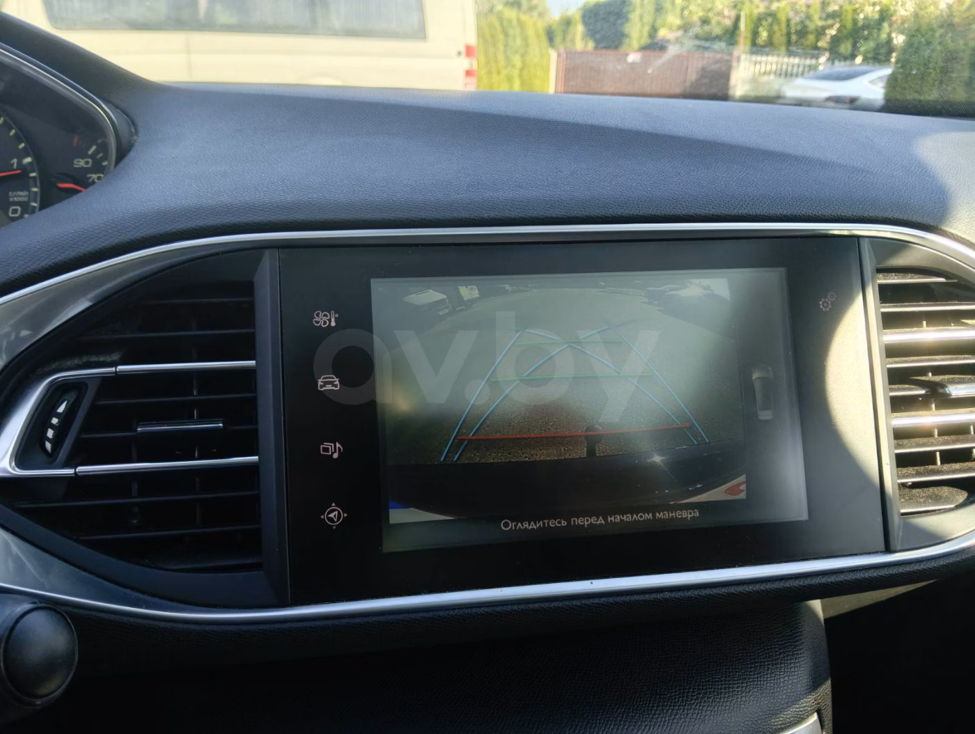 Peugeot 308 фото 11