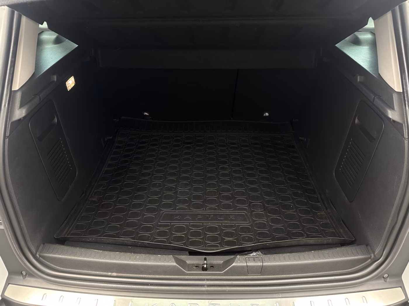 Renault Kaptur фото 16
