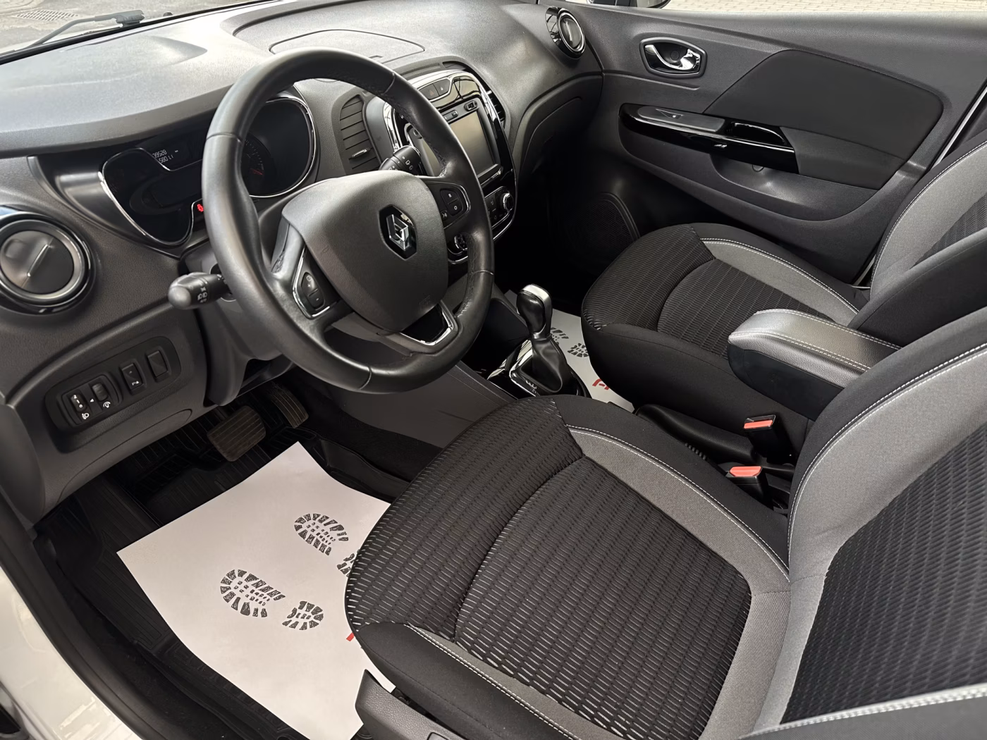Renault Kaptur фото 12