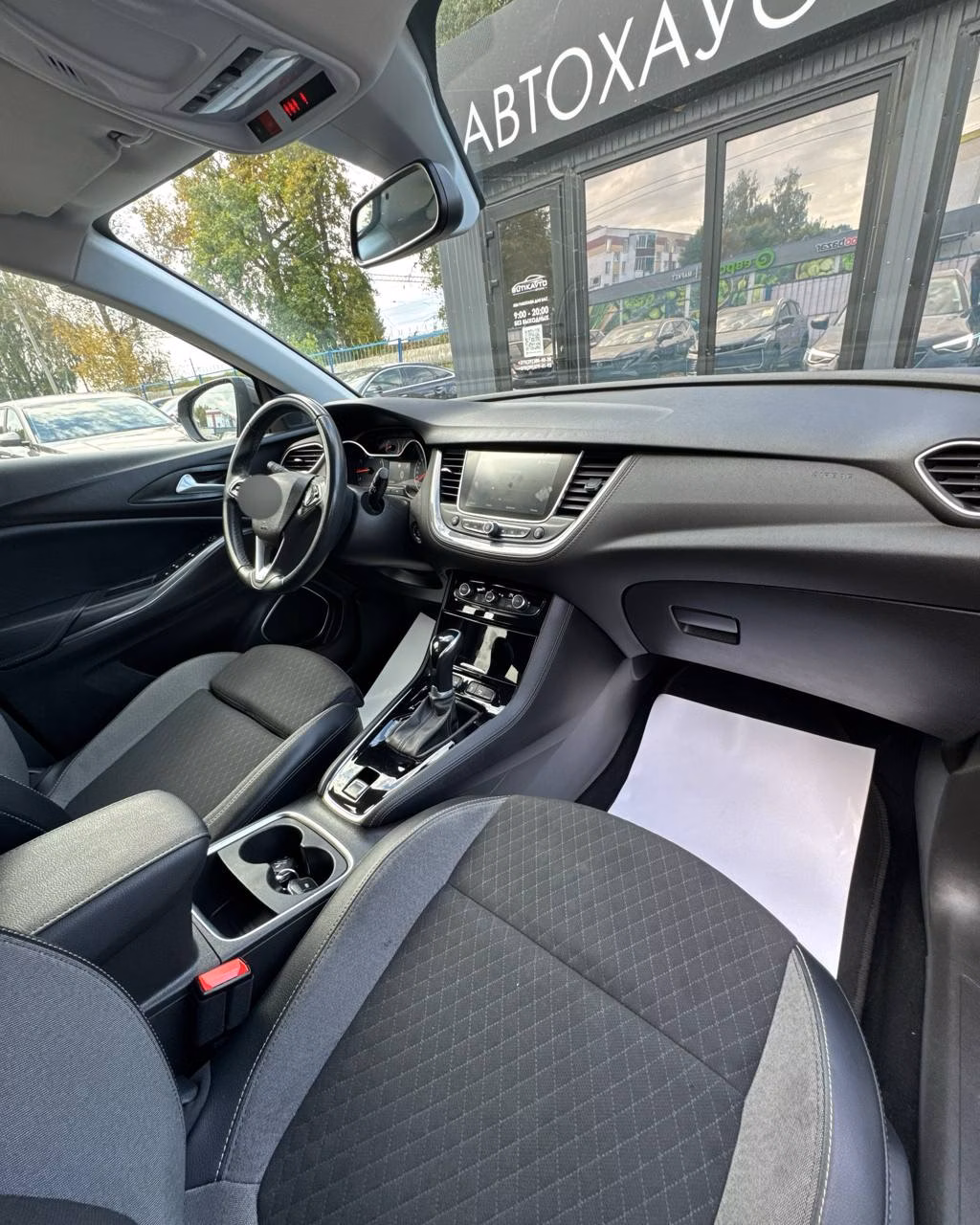 Opel Grandland X фото 12