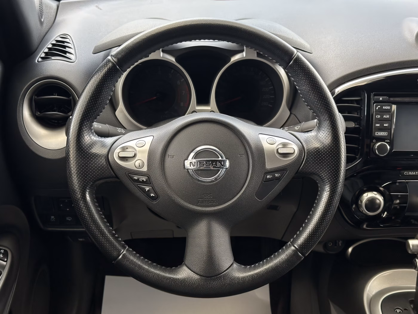 Nissan Juke фото 11