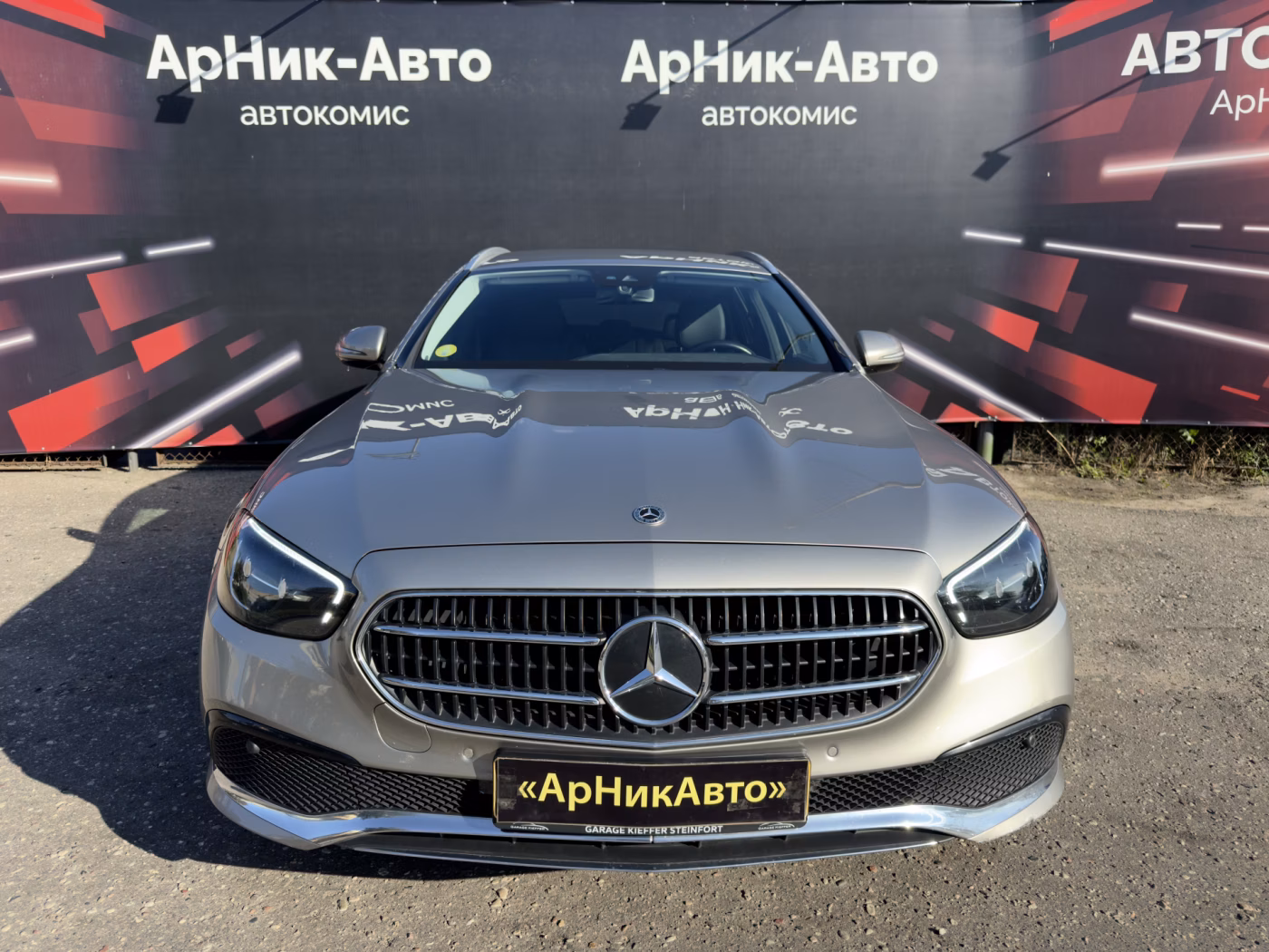 Mercedes-Benz E-Класс фото 2