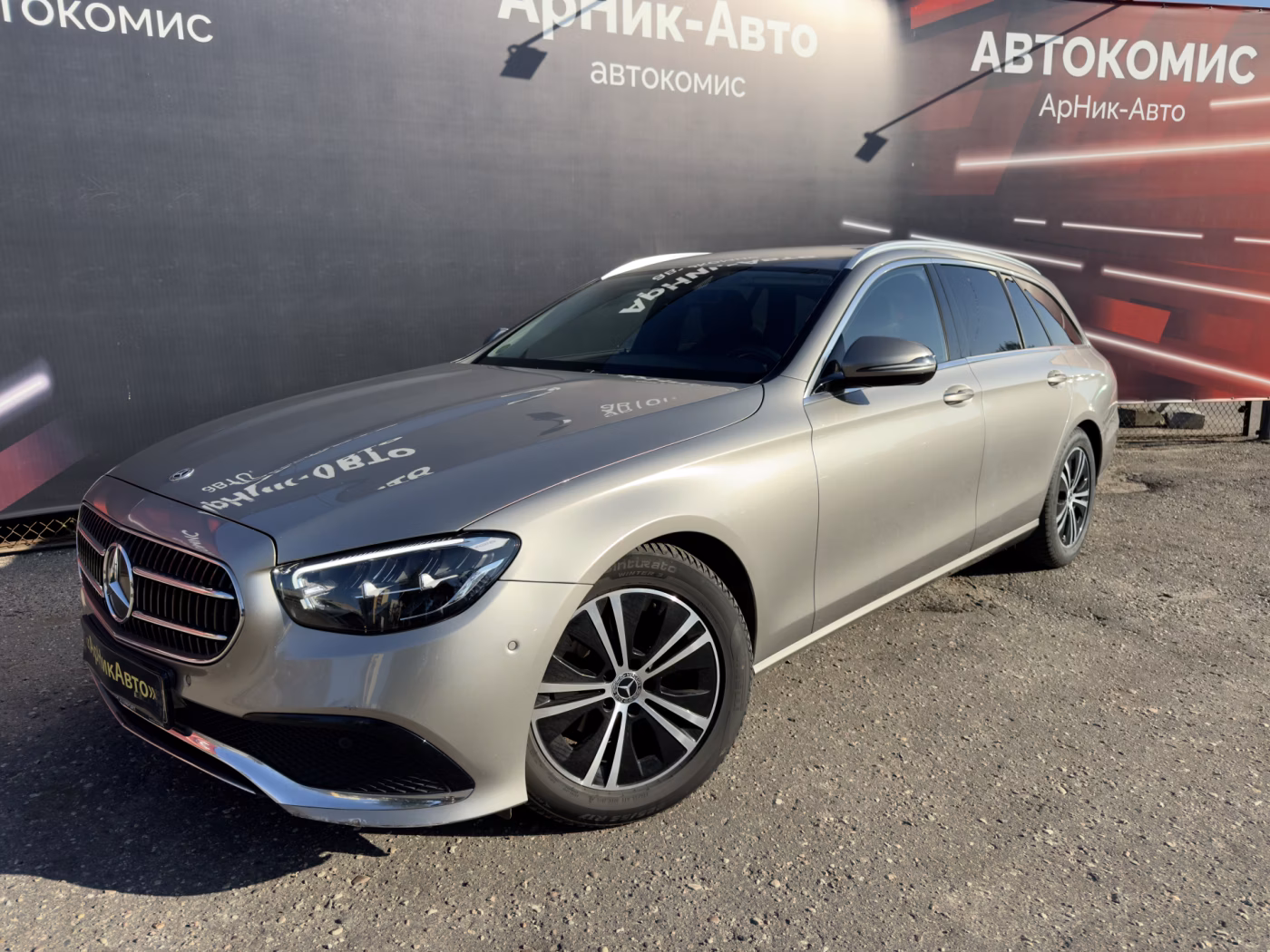 Mercedes-Benz E-Класс фото 3