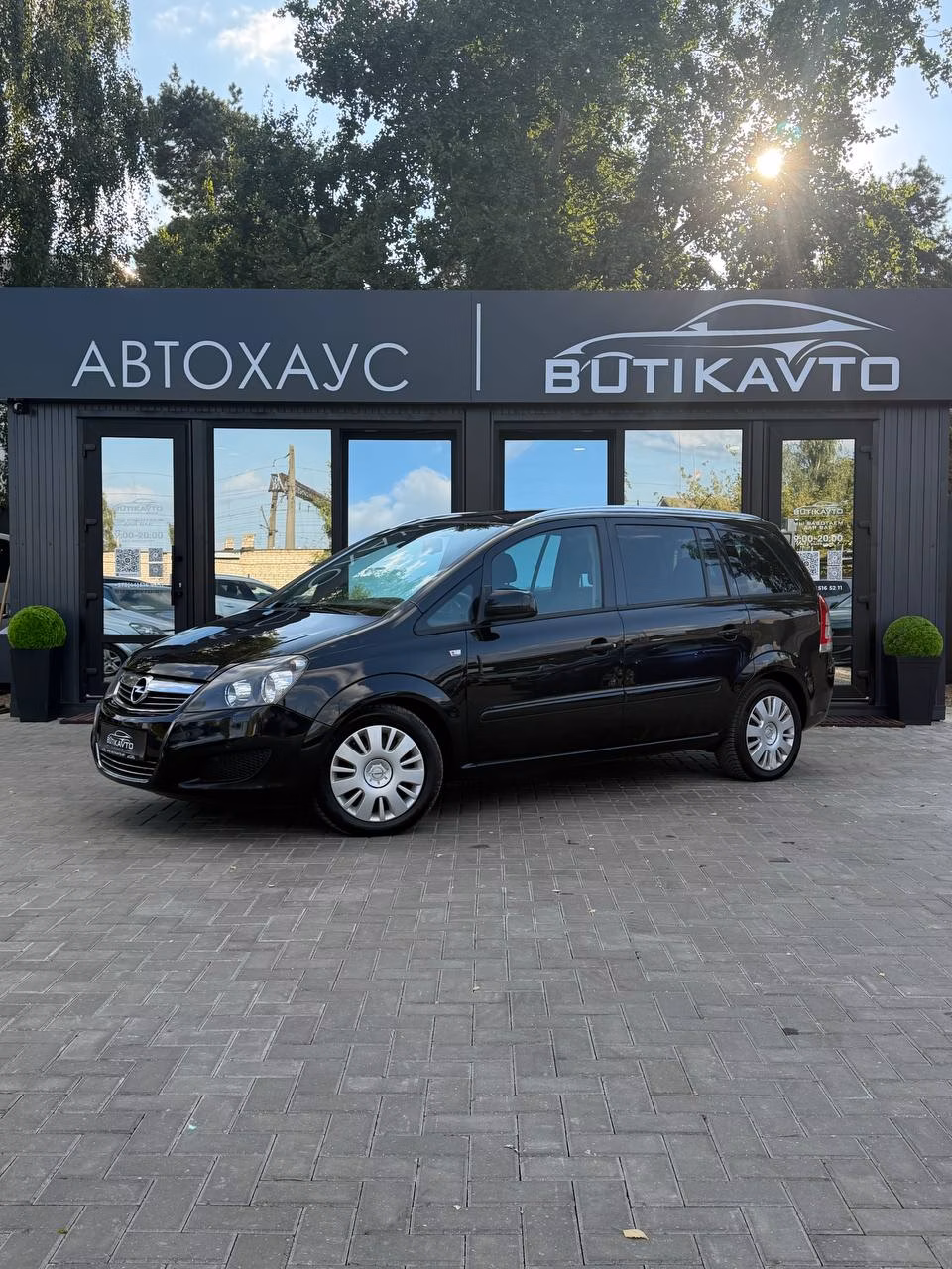 Opel Zafira фото 3