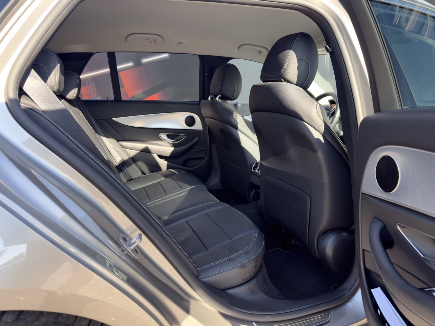 Mercedes-Benz E-Класс фото 19