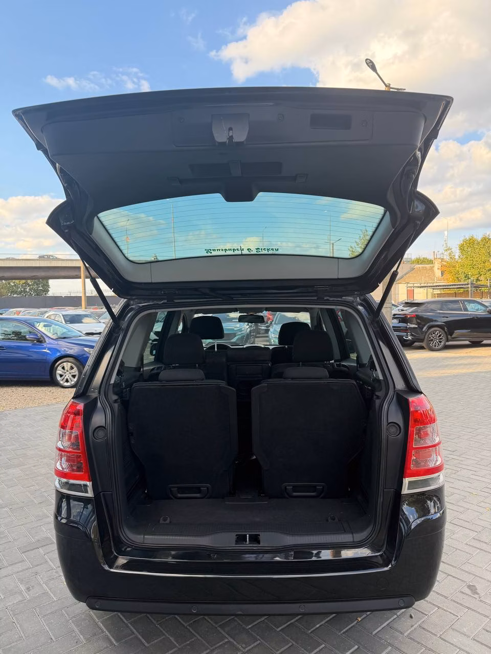 Opel Zafira фото 13