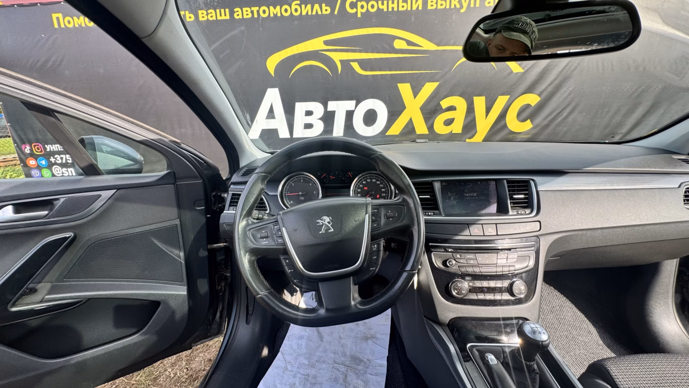 Peugeot 508 фото 11