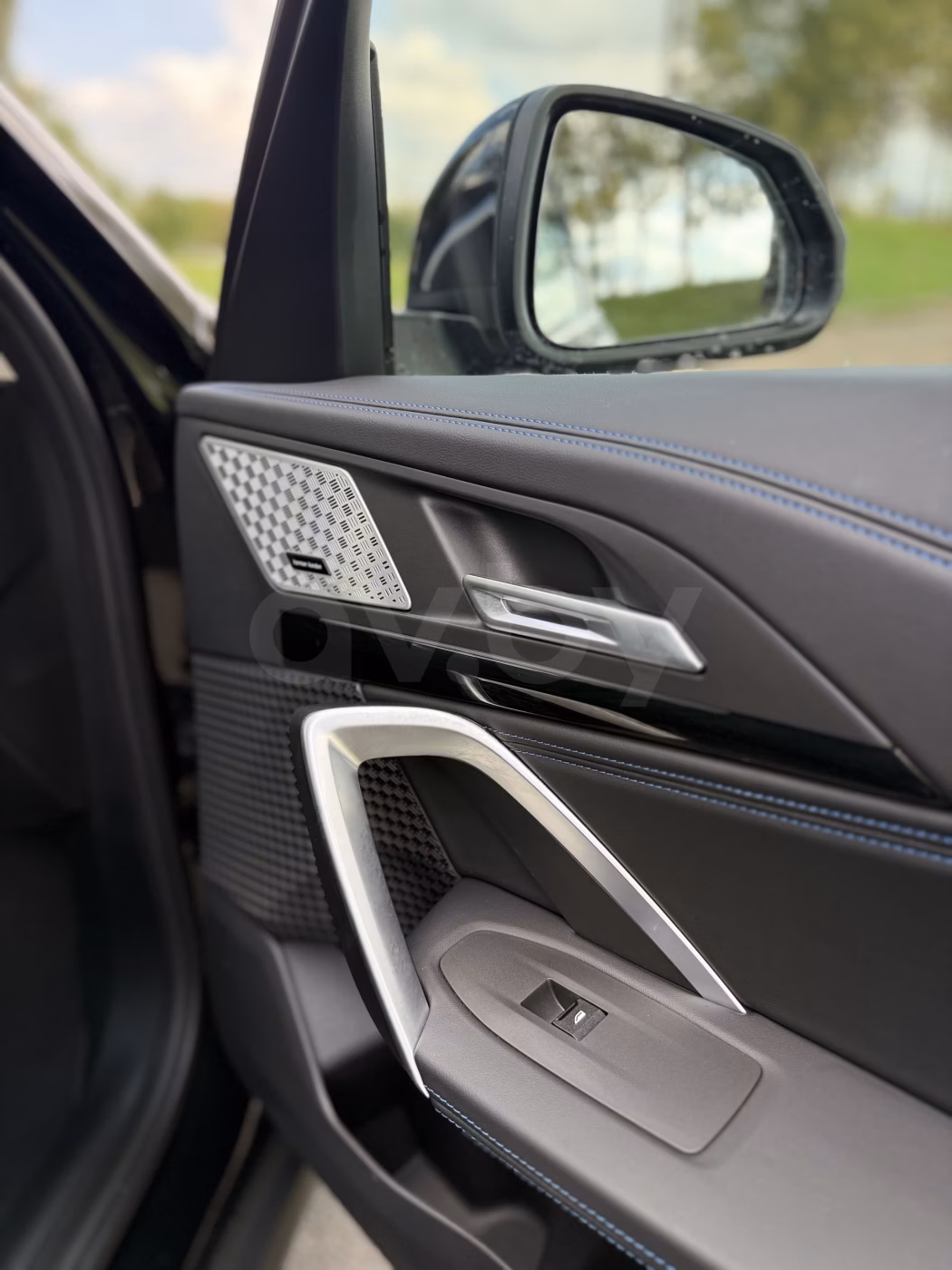 BMW X1 фото 11