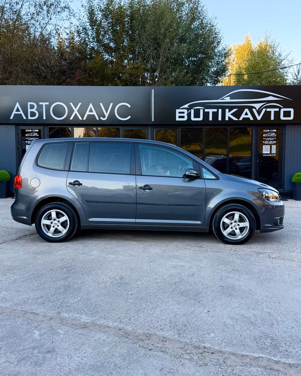 Volkswagen Touran фото 8