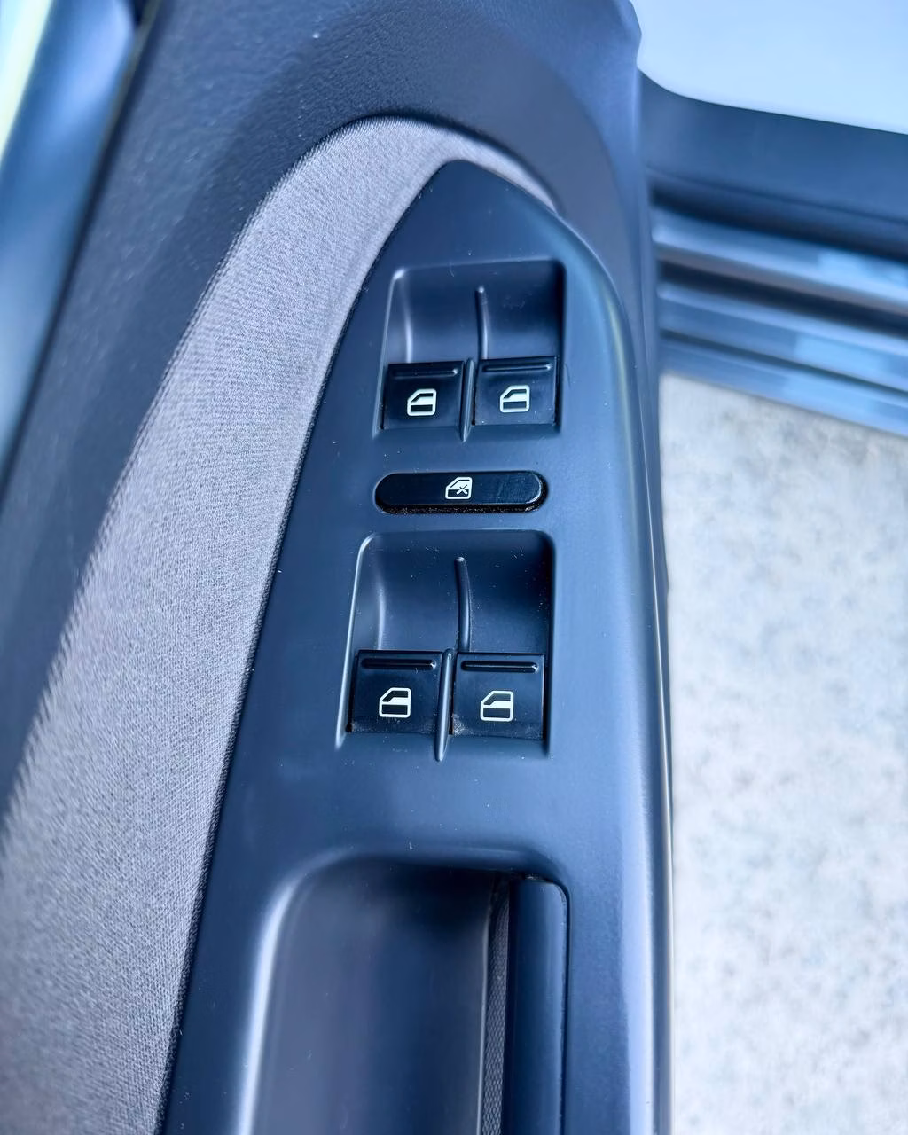Volkswagen Touran фото 9