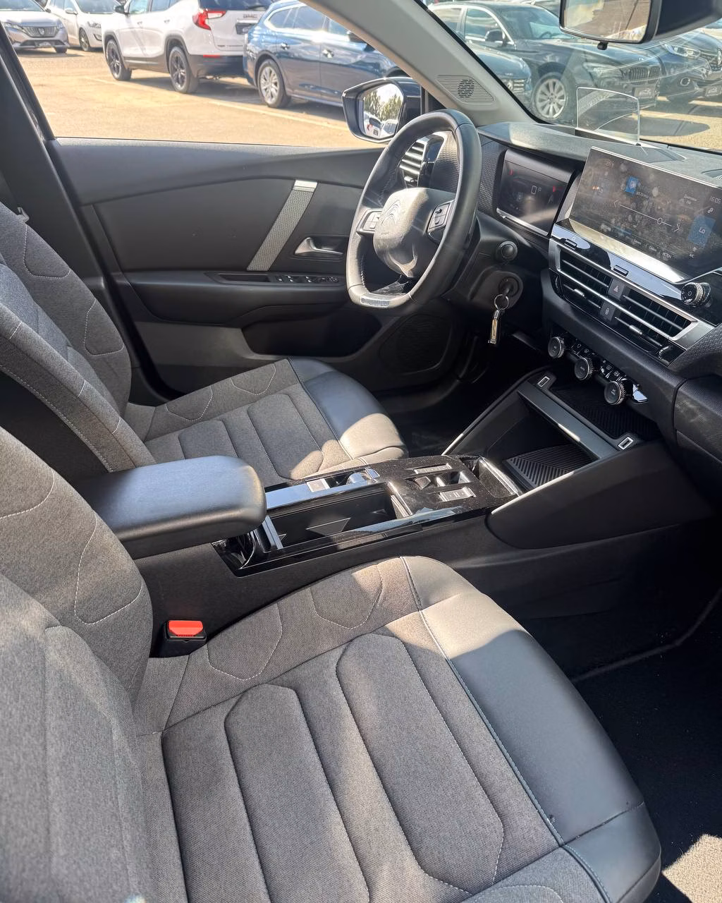 Citroen C4 фото 10