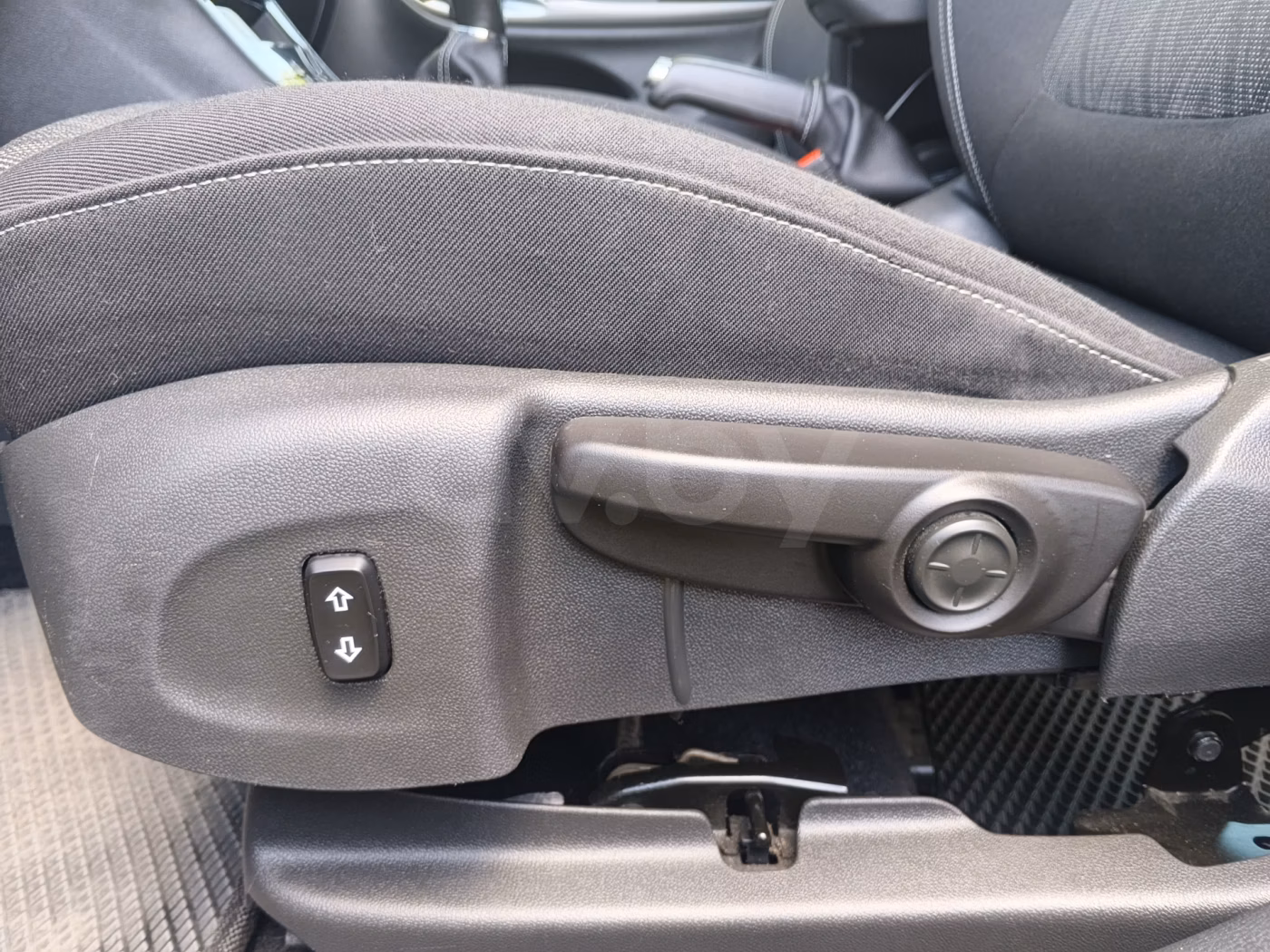 Opel Astra фото 17