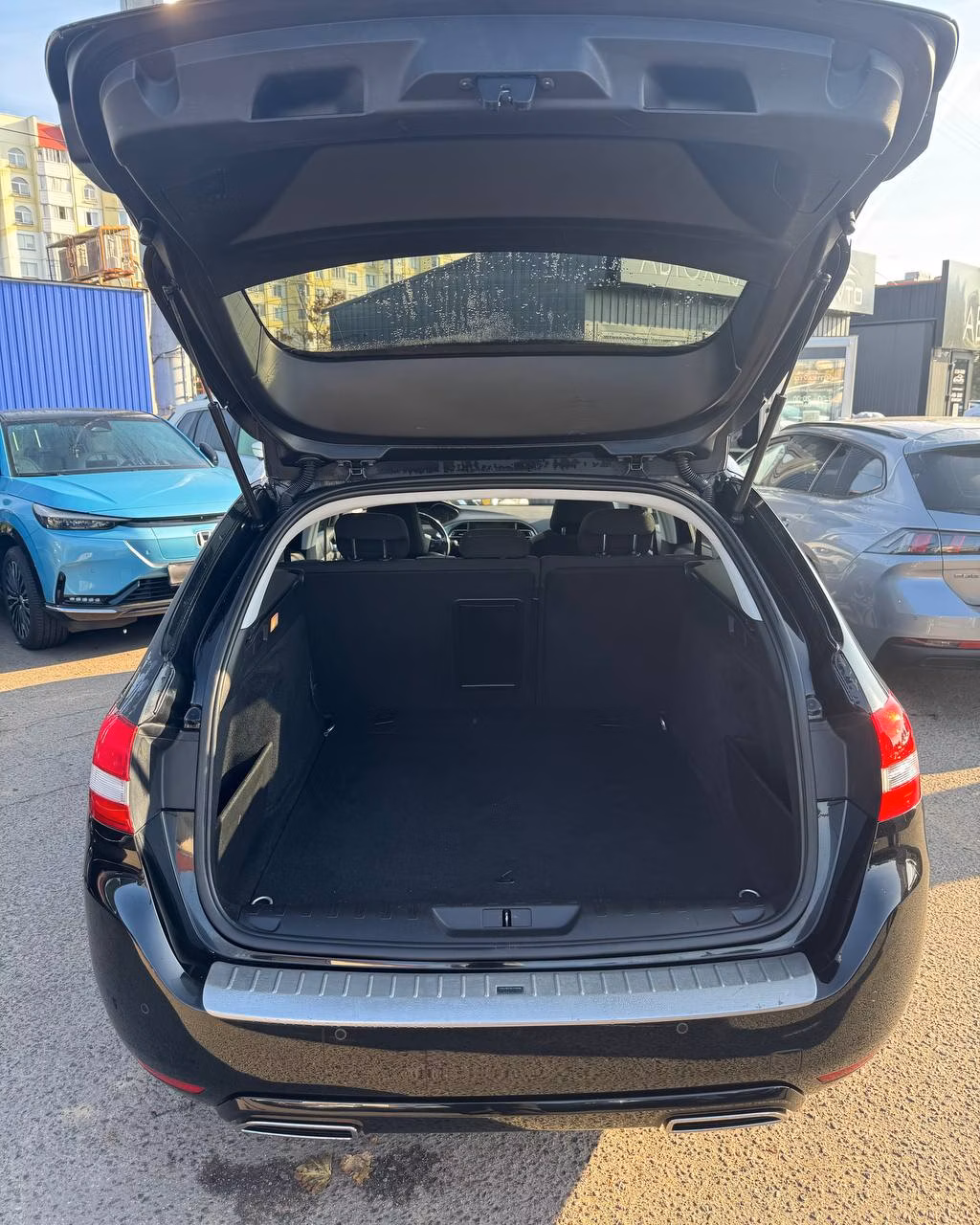 Peugeot 308 фото 12
