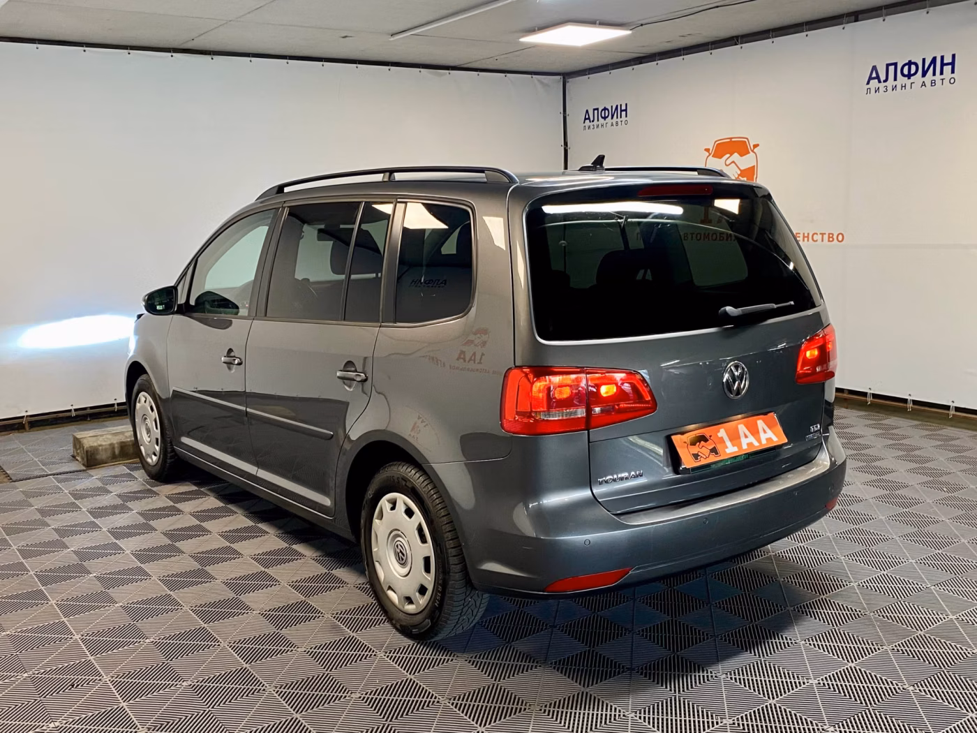 Volkswagen Touran фото 5