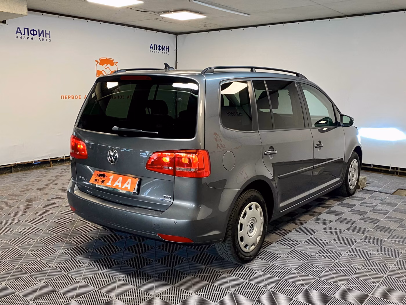 Volkswagen Touran фото 4