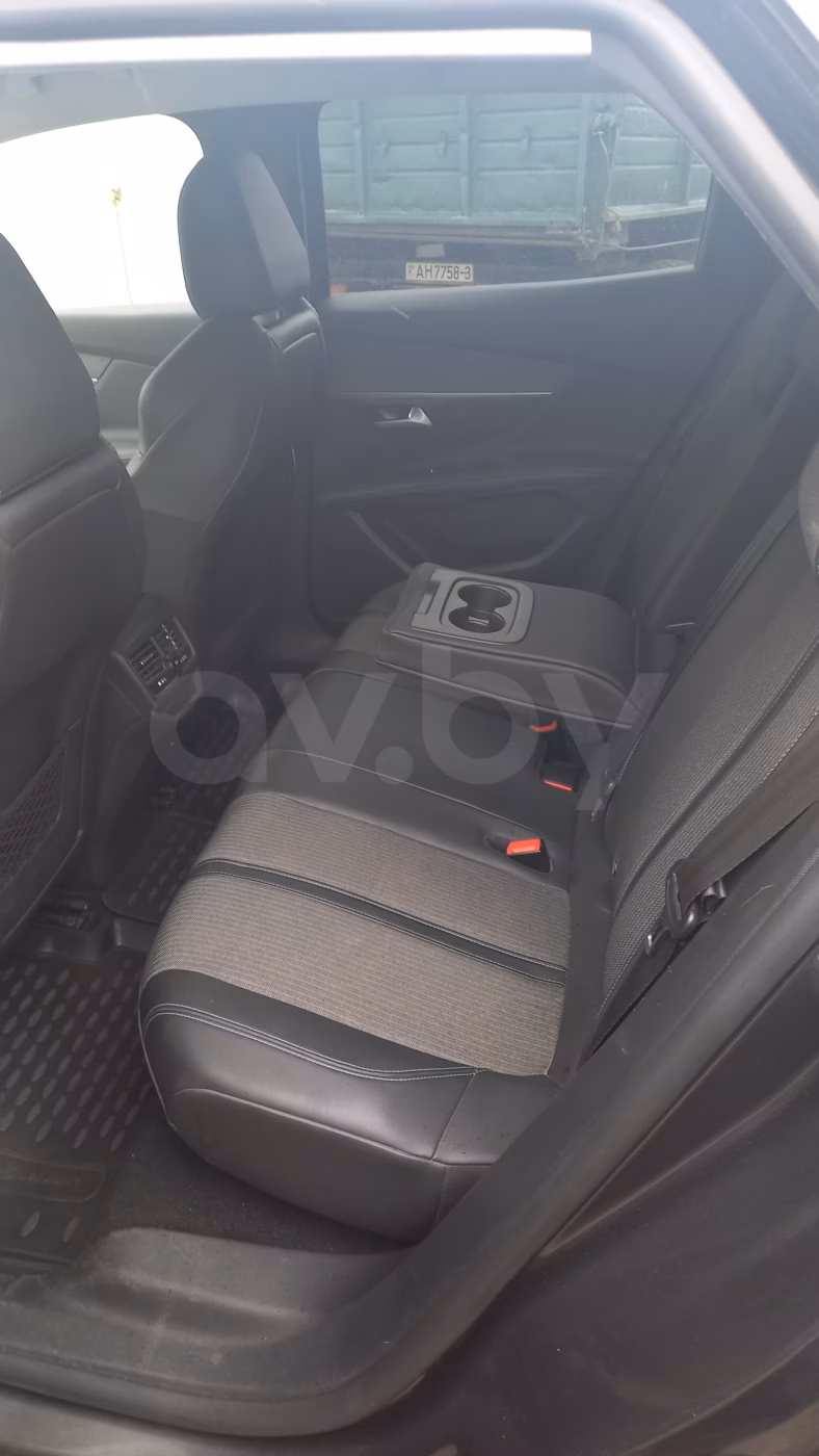 Peugeot 3008 фото 18