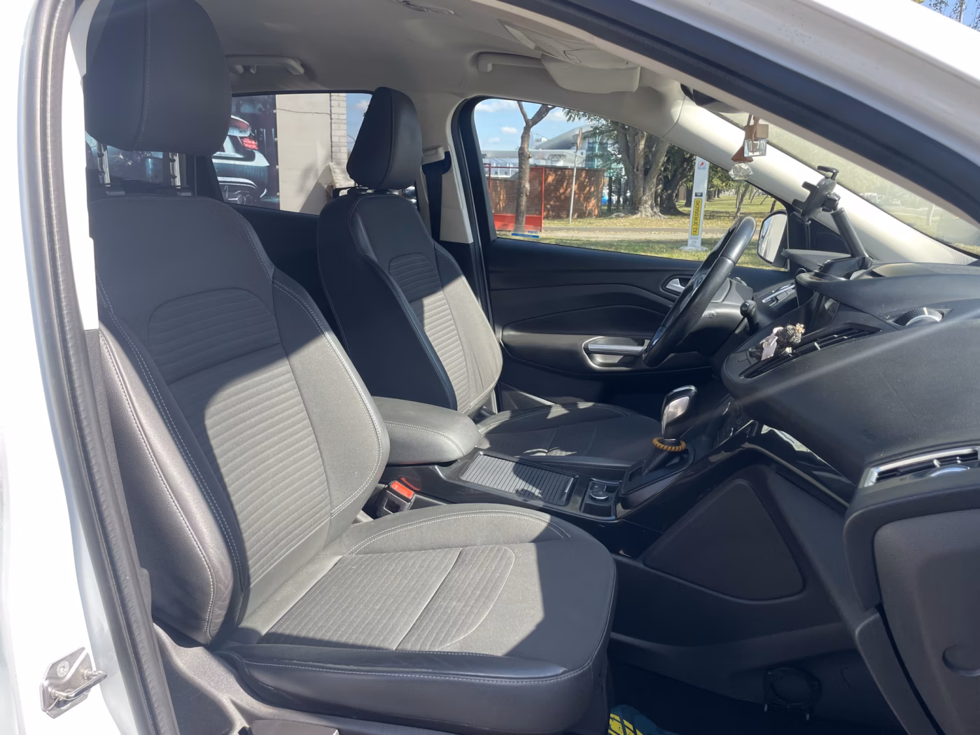 Ford Kuga фото 13