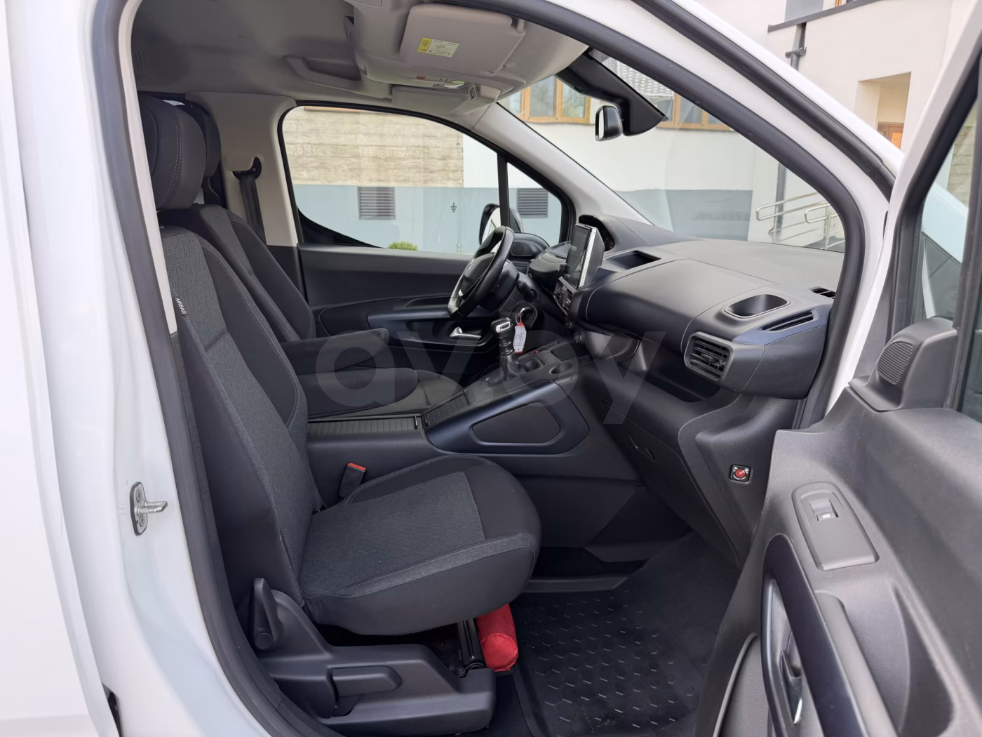 Peugeot Rifter фото 12