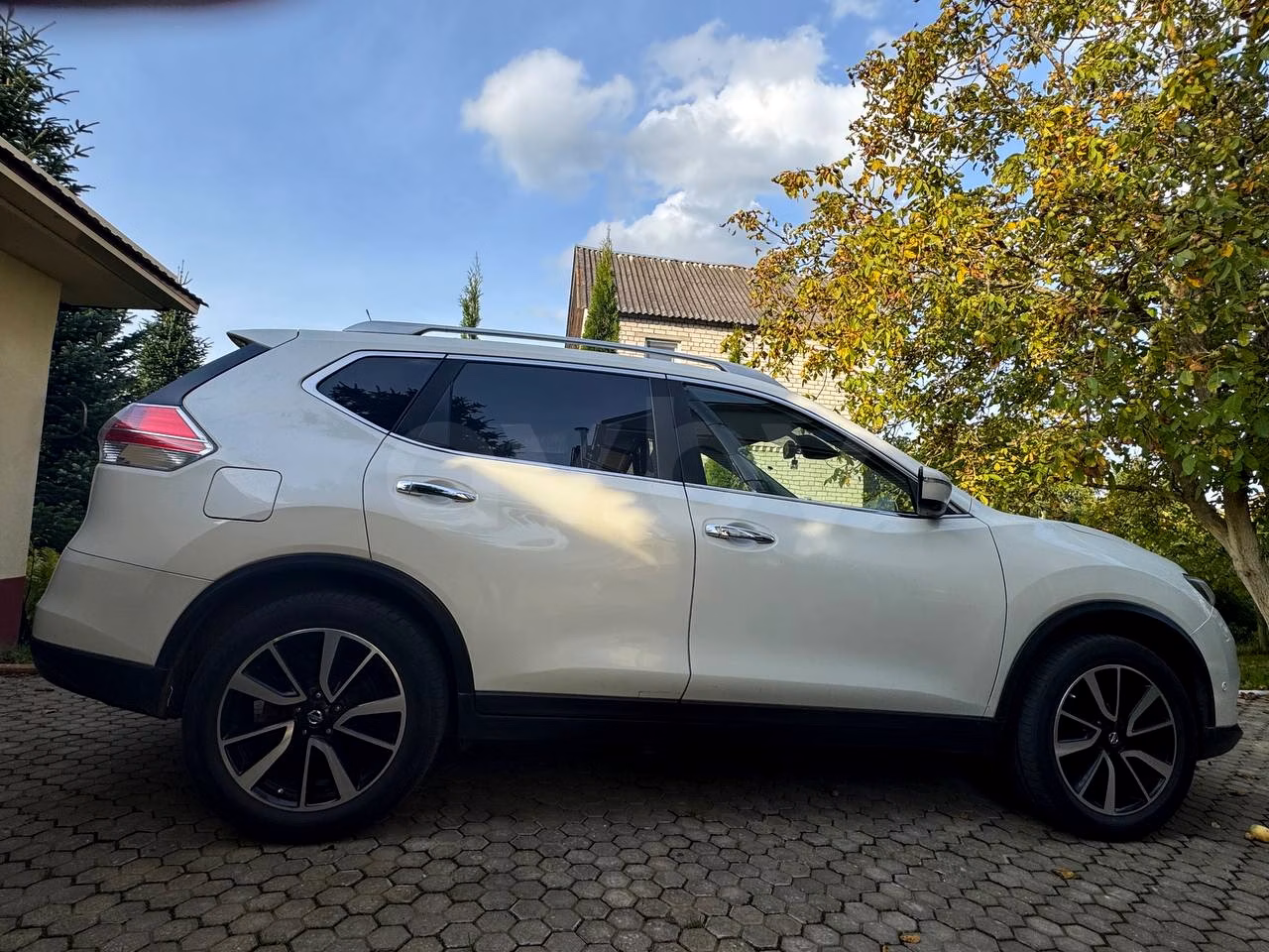 Nissan X-Trail фото 8