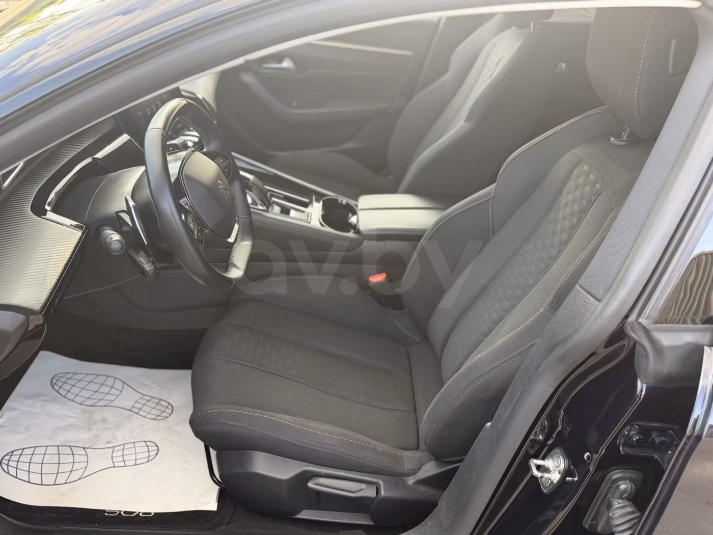 Peugeot 508 фото 14