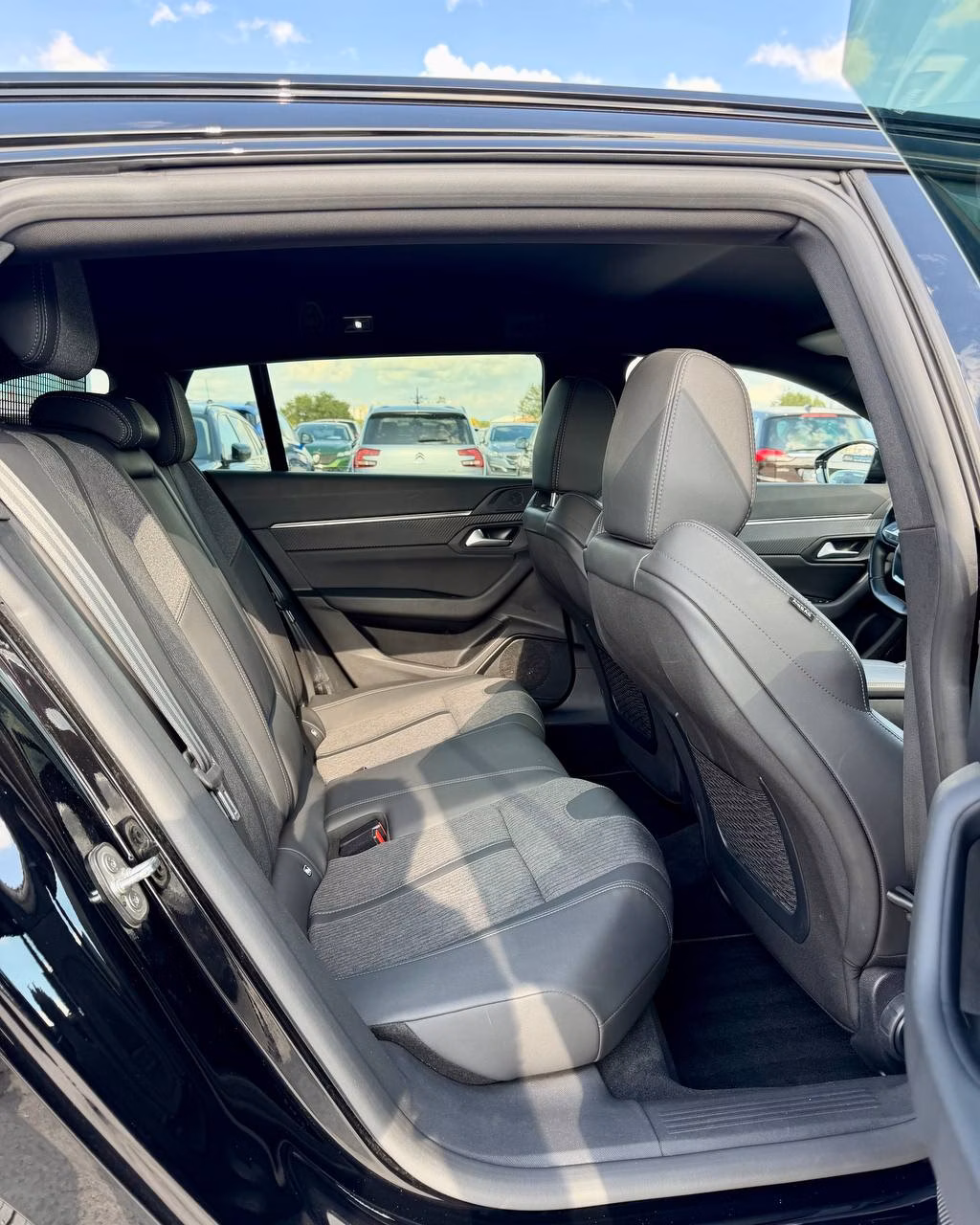 Peugeot 508 фото 12