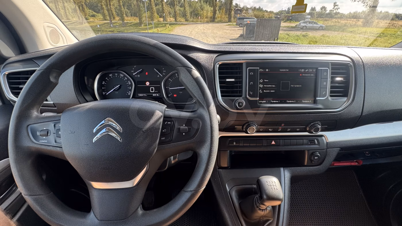 Citroen SpaceTourer фото 12