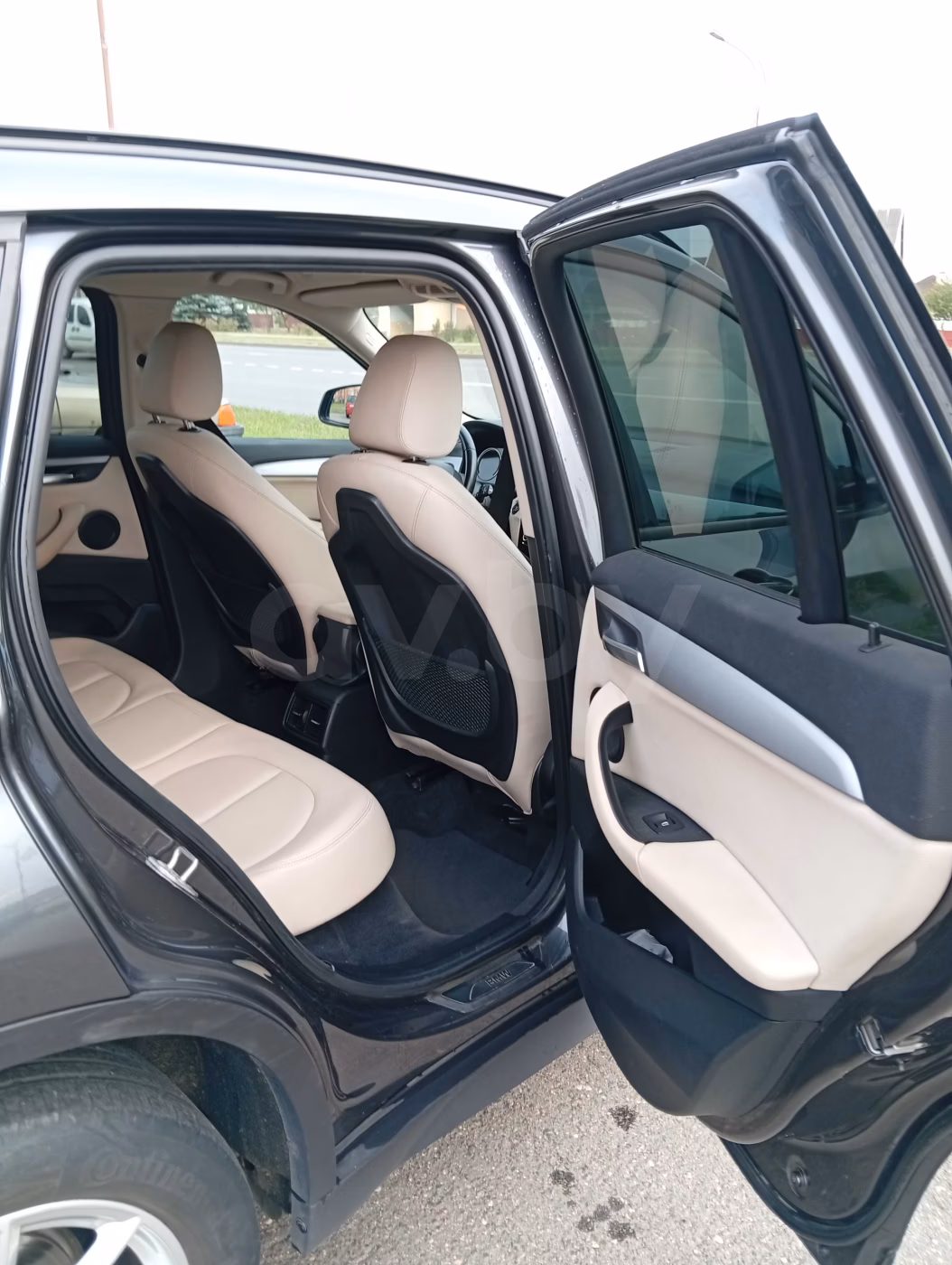 BMW X1 фото 6